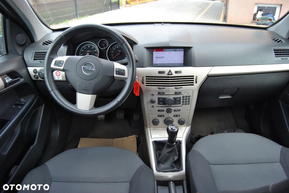 Opel Astra 1.6 Enjoy - 8