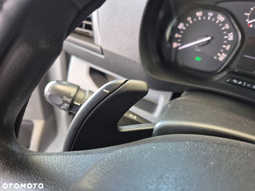 Toyota ProAce 1.6 / L1H1 / AUTOMAT / BEZWYPADKOWY / SERWISOWANY / KSIĄŻKA SERWISOWA / STAN IDEALNY / KRÓTKI / ALUFELGI - 31