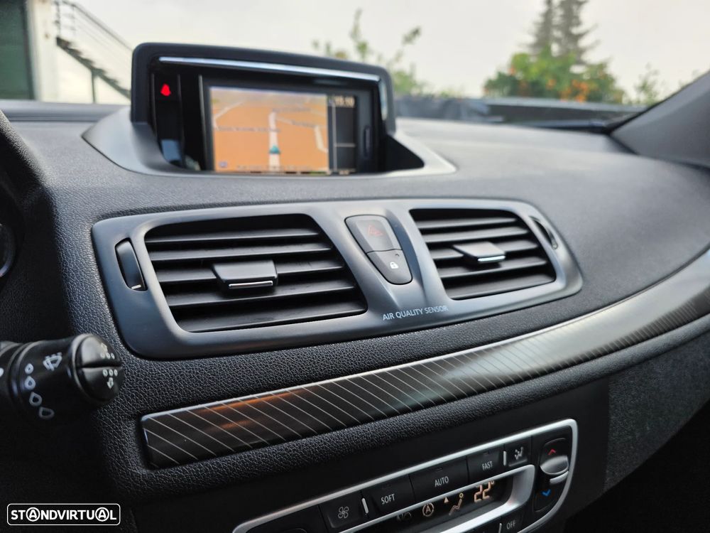 Renault Mégane Sport Tourer ENERGY dCi 110 Start & Stopp Dynamique - 14