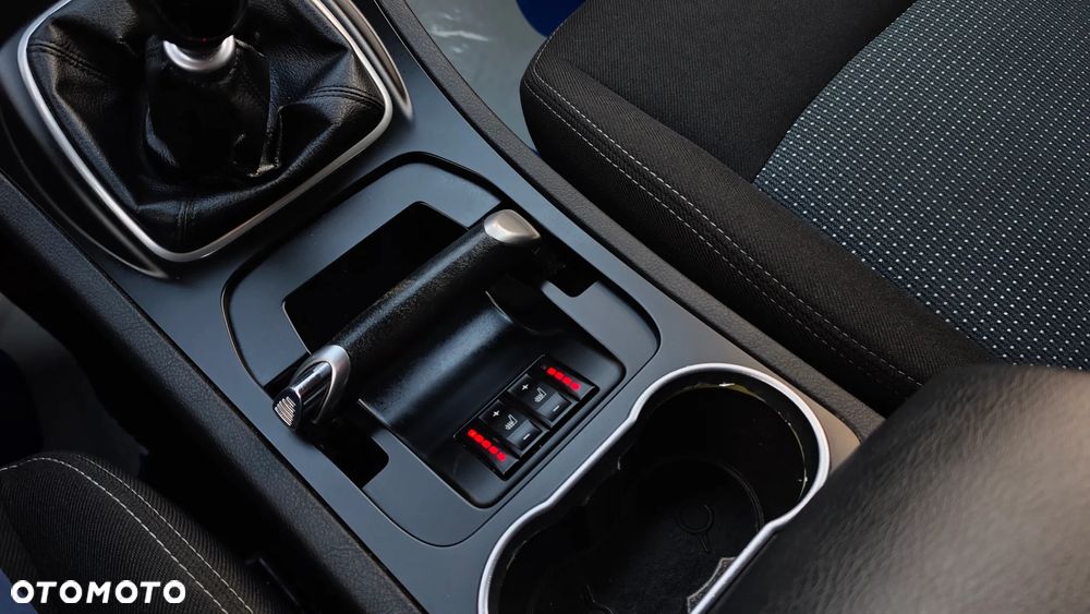 Ford Galaxy 2.0 TDCi Titanium - 17