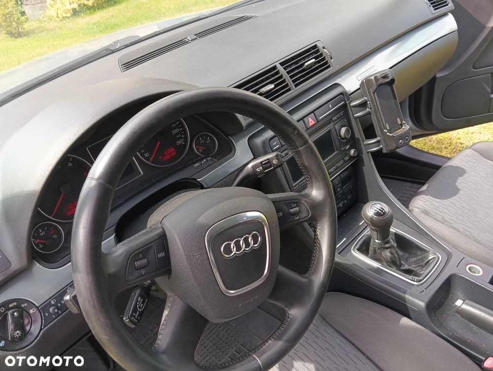 Audi A4 Limousine 1.9 TDI Quattro - 13