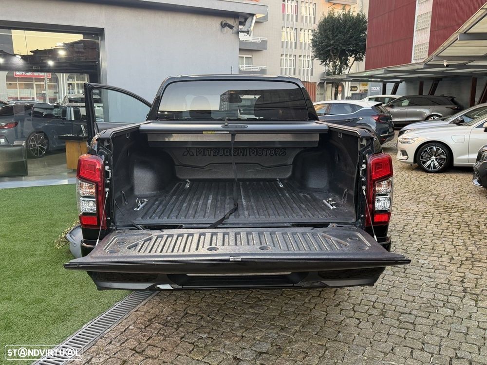 Mitsubishi L 200 2.3 DI-D Strakar Space Cab Intense 4WD - 15