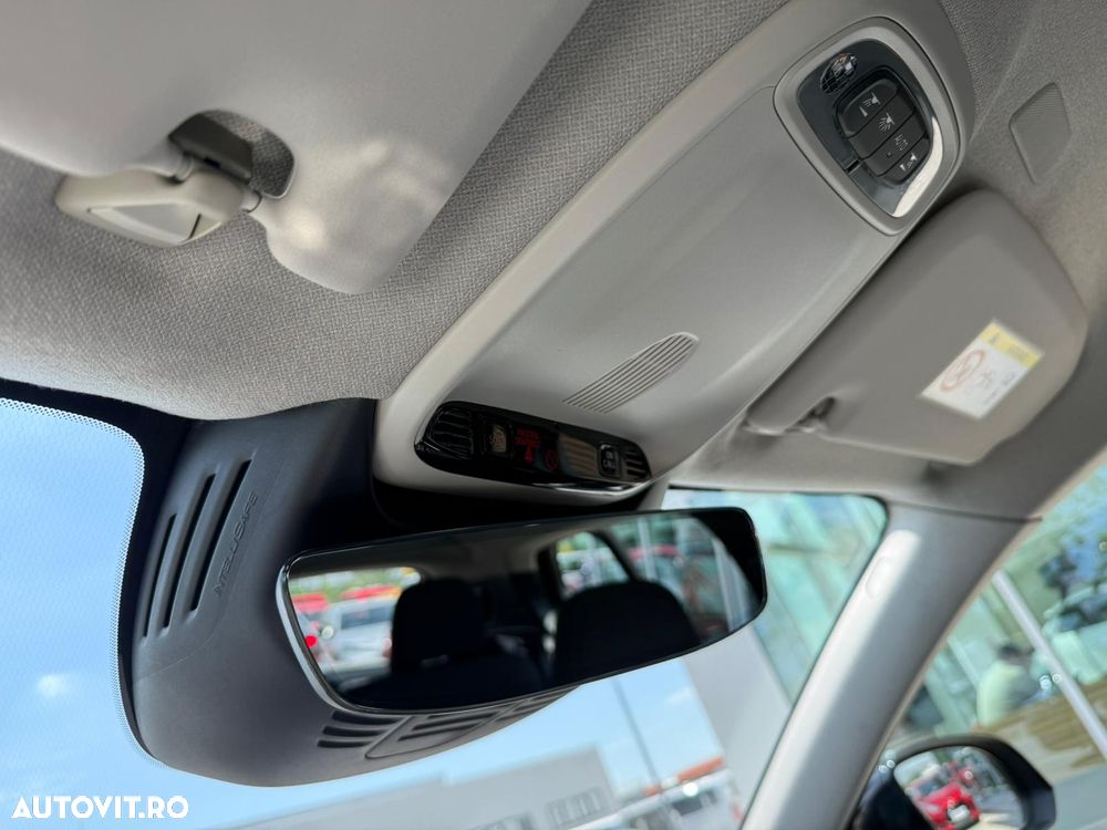 Volvo XC 40 T5 Twin Engine DKG Momentum Pro - 30