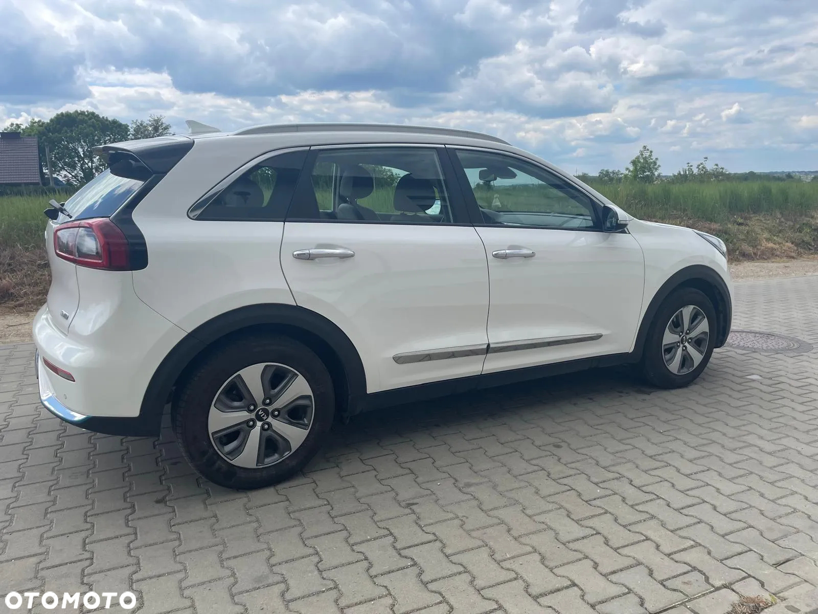 Kia Niro 1.6 GDI Plug-In Hybrid L - 7