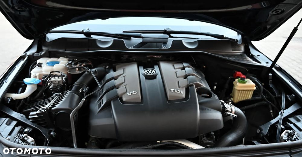 Volkswagen Touareg - 38