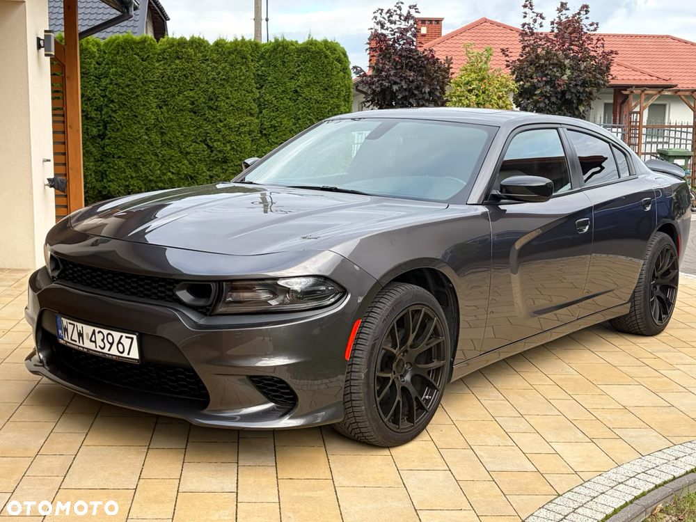 Dodge Charger - 1