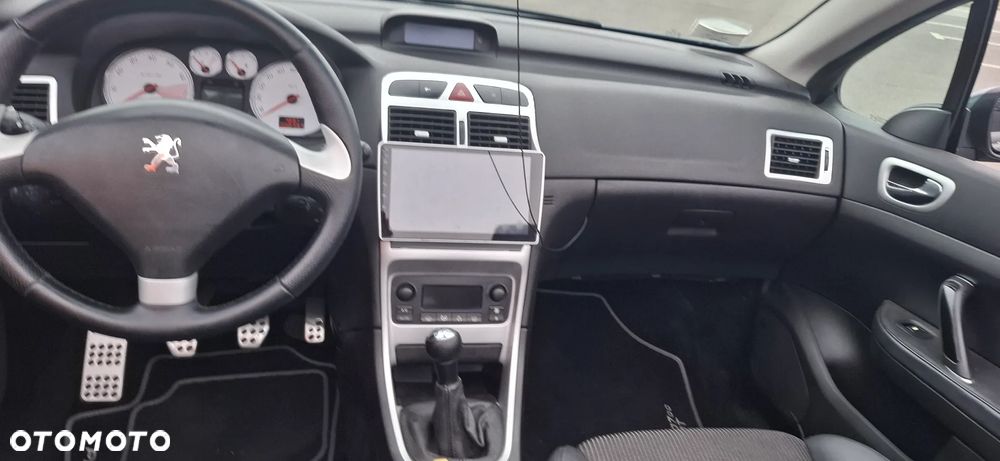 Peugeot 307 CC 140 JBL - 15