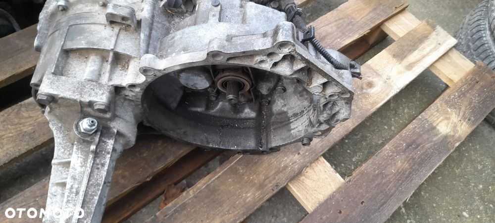 VW T4 2.4 D skrzynia biegów CRN - 5