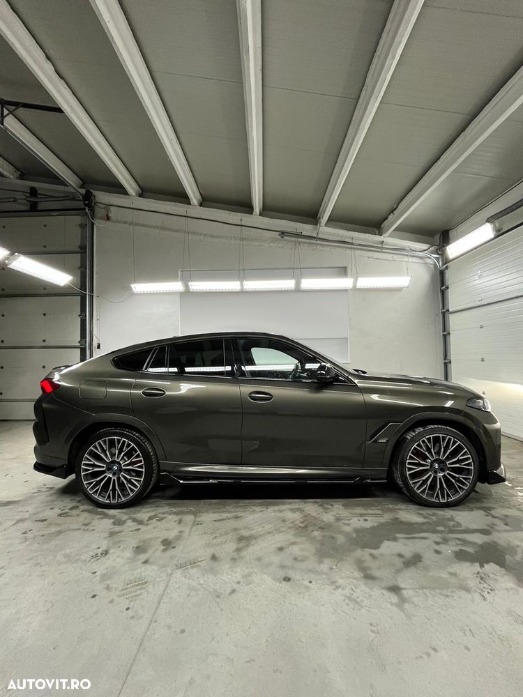 BMW X6 M M60i xDrive - 8