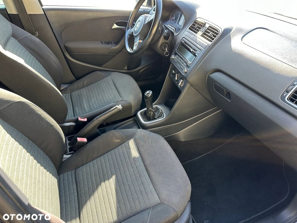 Volkswagen Polo 1.2 Comfortline - 18