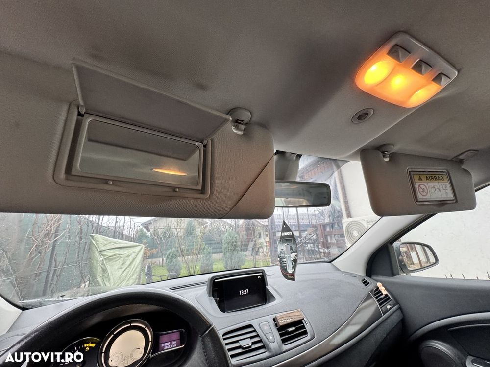 Renault Megane 1.5 dCi EDC Olympic - 17