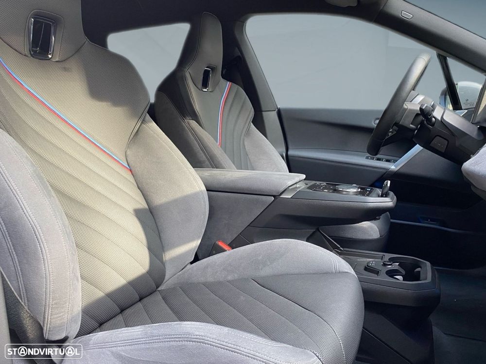 BMW iX xDrive 45 Pack Desportivo - 18