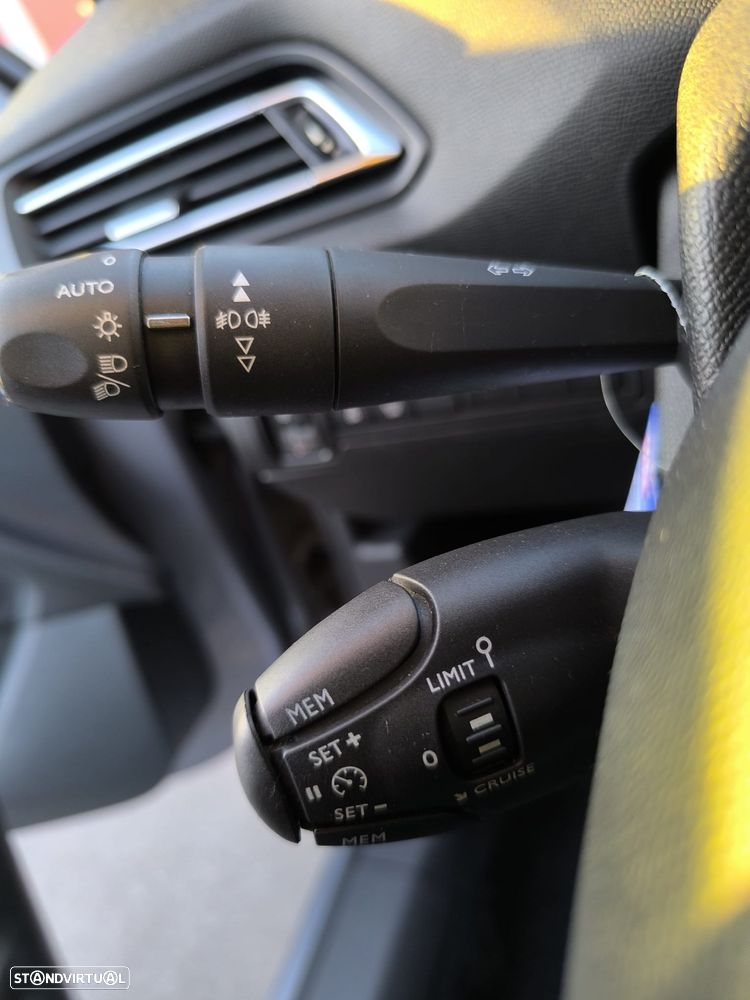 Peugeot 308 1.6 e-HDi Active - 40