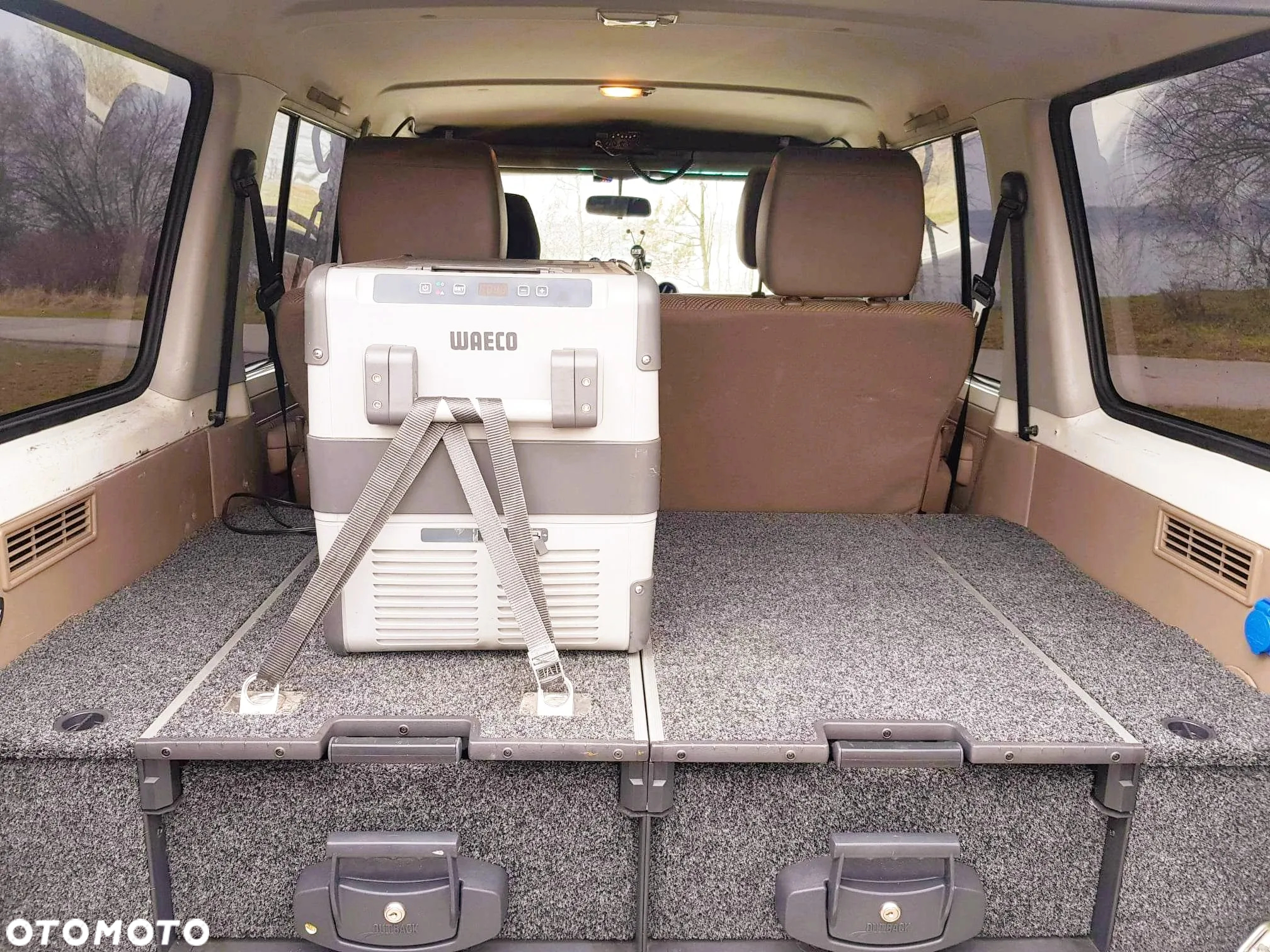 Toyota Land Cruiser - 7