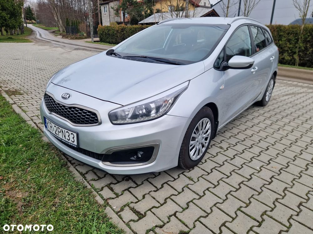 Kia Ceed 1.6 CRDi M - 6