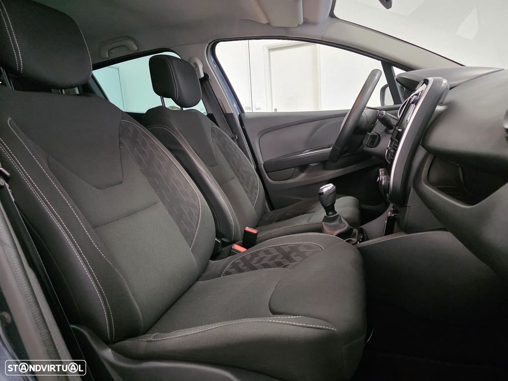 Renault Clio 0.9 TCe Limited Edition - 19