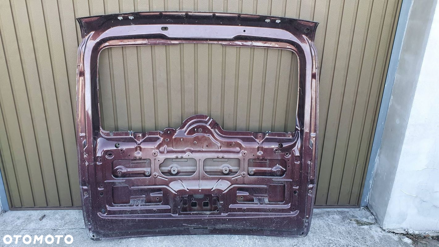 Fiat Doblo Opel Combo 10- klapa bagażnika € - 8