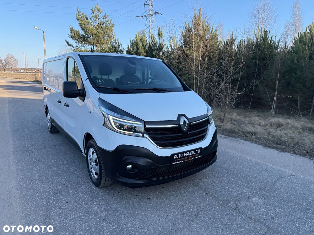 Renault Trafic - 16
