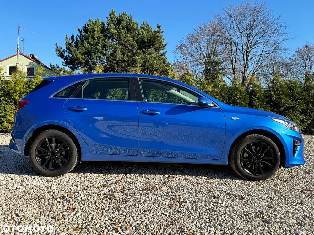 Kia Ceed 1.4 T-GDI DCT OPF Platinum Edition - 9