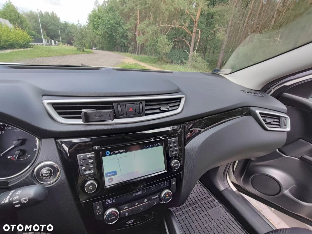 Nissan Qashqai 1.6 Tekna - 14