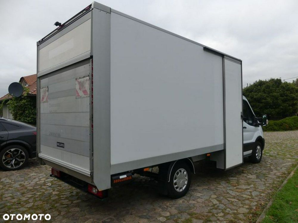 Ford Transit - 21