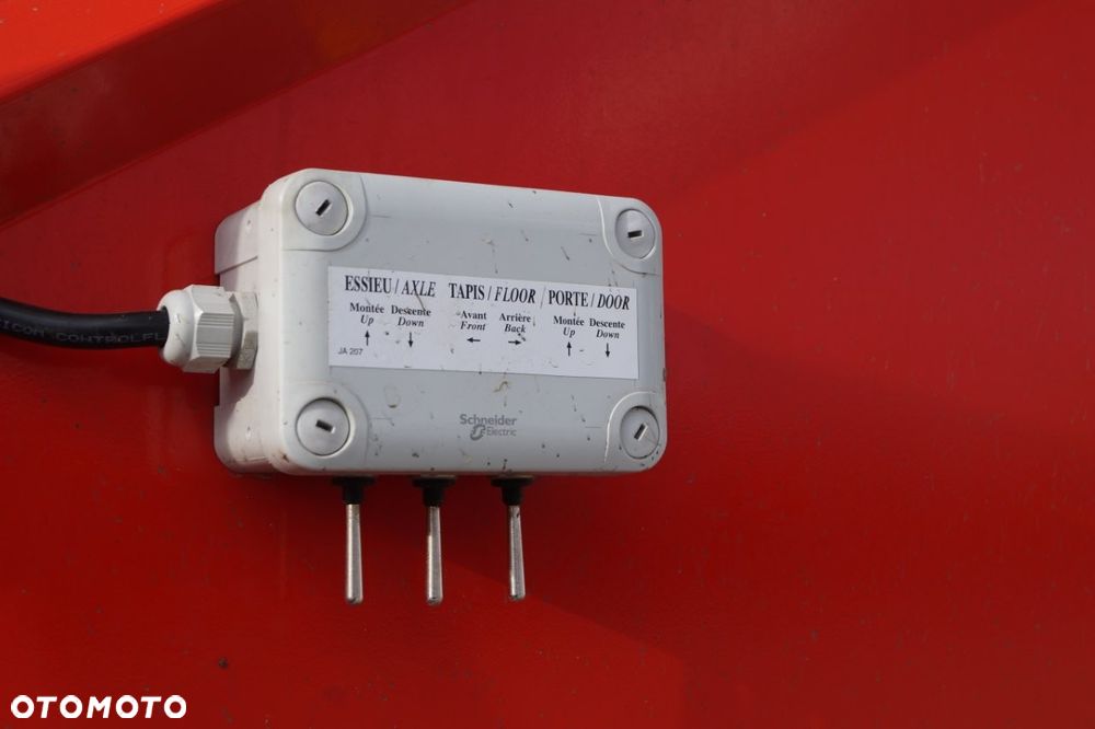 Inny Ścielarka – Paszowóz półzawieszany JEULIN Helios 3m3 - 14