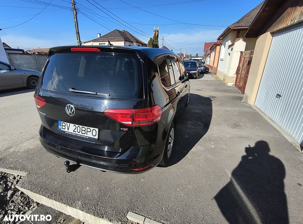 Volkswagen Touran 1.6 TDI SCR (BlueMotion Technology) DSG Comfortline - 11
