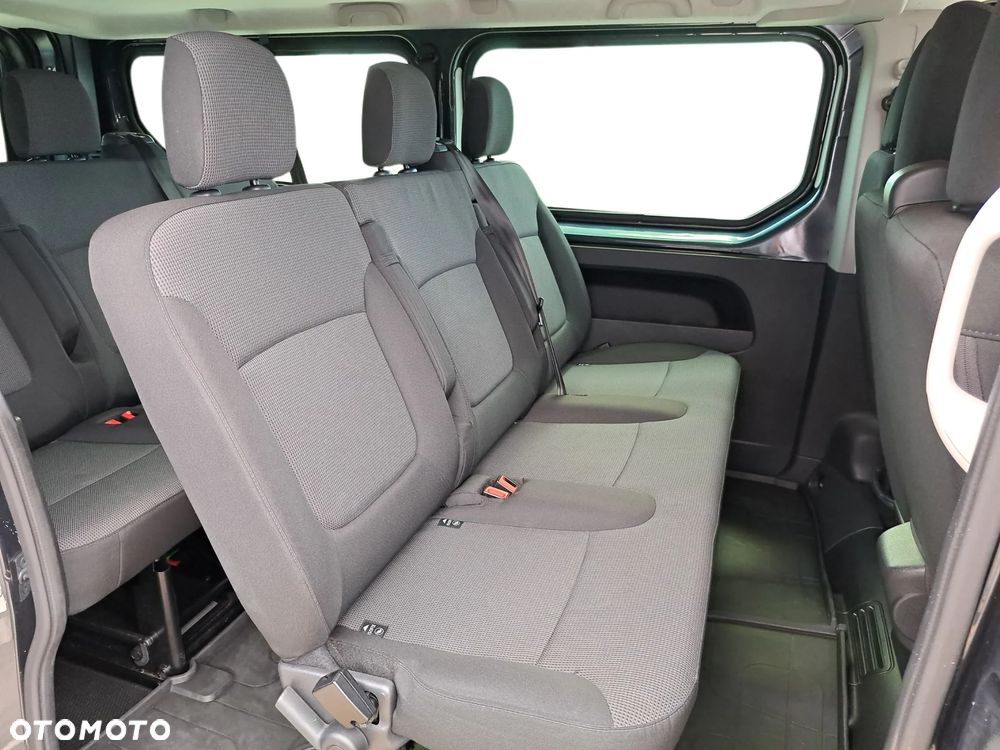 Renault Trafic - 28