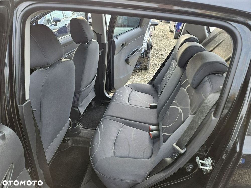 Chevrolet Spark - 9