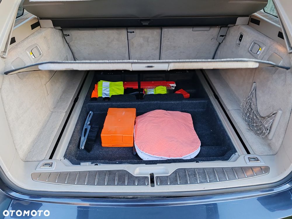 BMW Seria 5 520d Luxury Line - 36