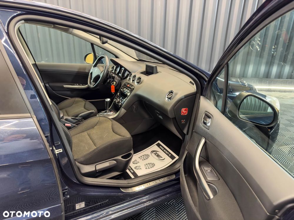 Peugeot 308 HDi FAP 110 EGS6 Premium - 26