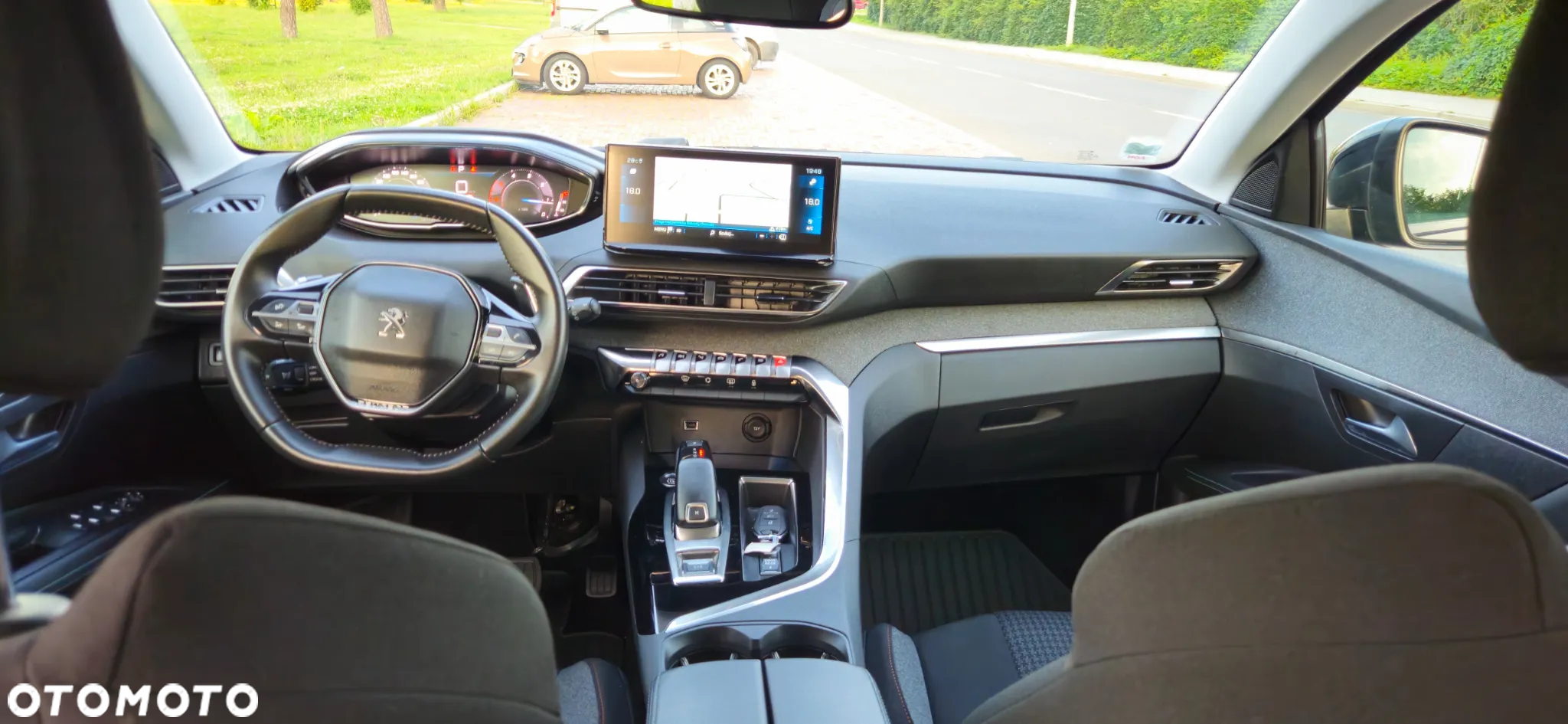 Peugeot 5008 1.5 BlueHDi Active Pack S&S EAT8 - 17