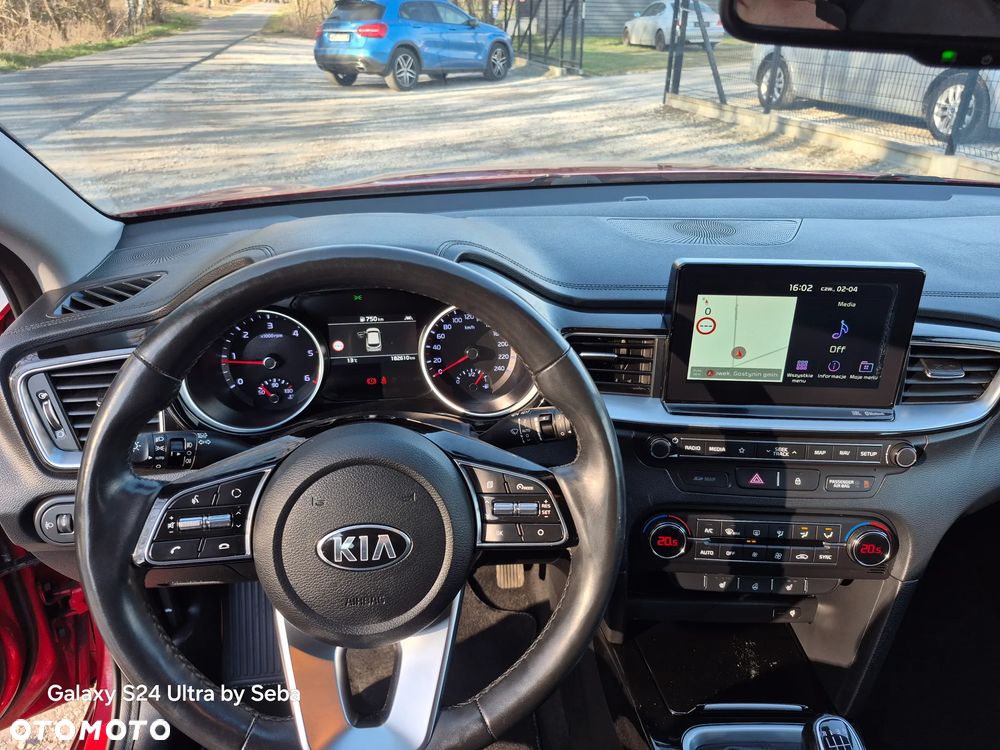 Kia Ceed 1.6 CRDi Platinum Edition - 16