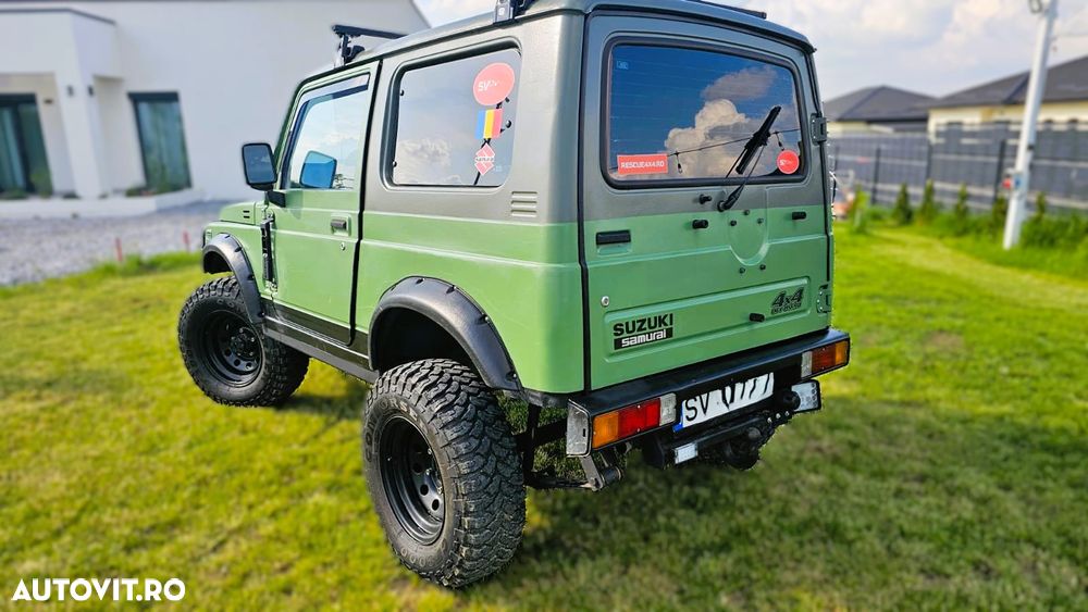 Suzuki Samurai - 12