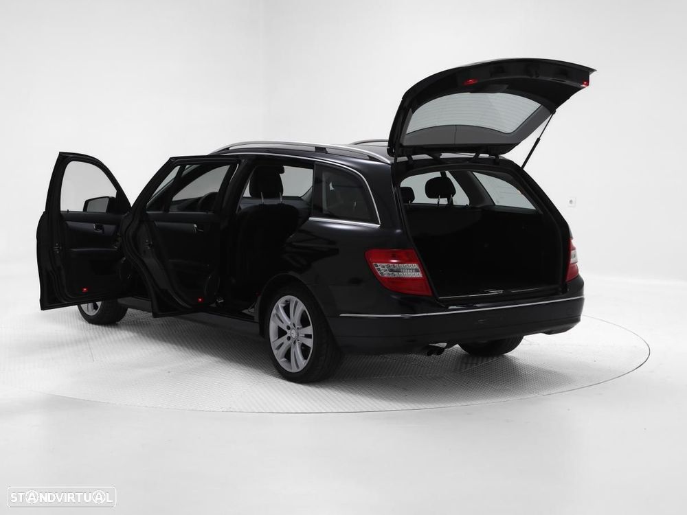 Mercedes-Benz C 200 - 5