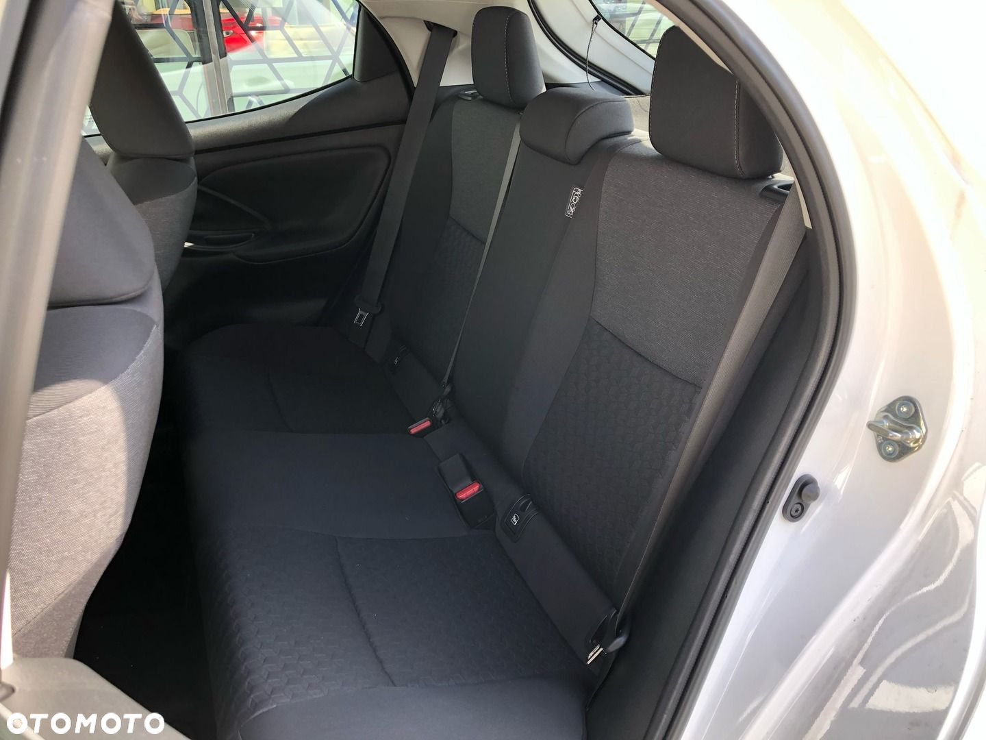 Toyota Yaris - 7