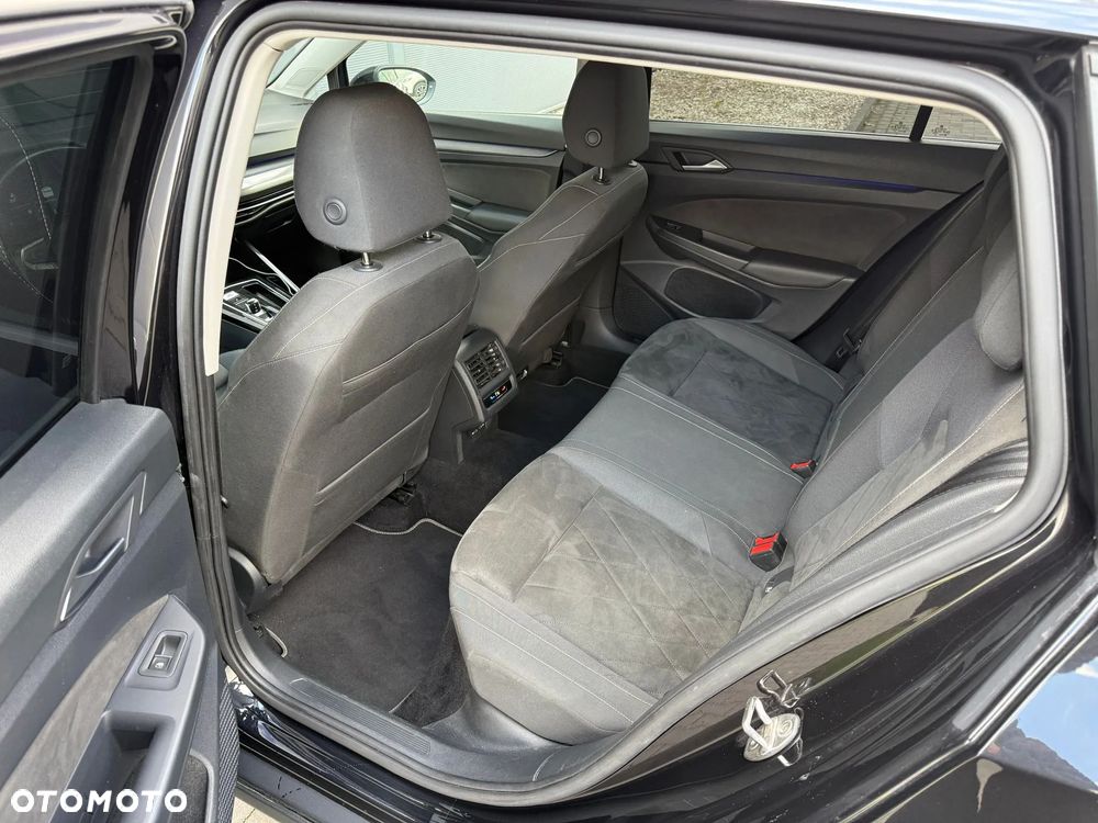 Volkswagen Golf Variant 2.0 TDI SCR DSG Style - 8