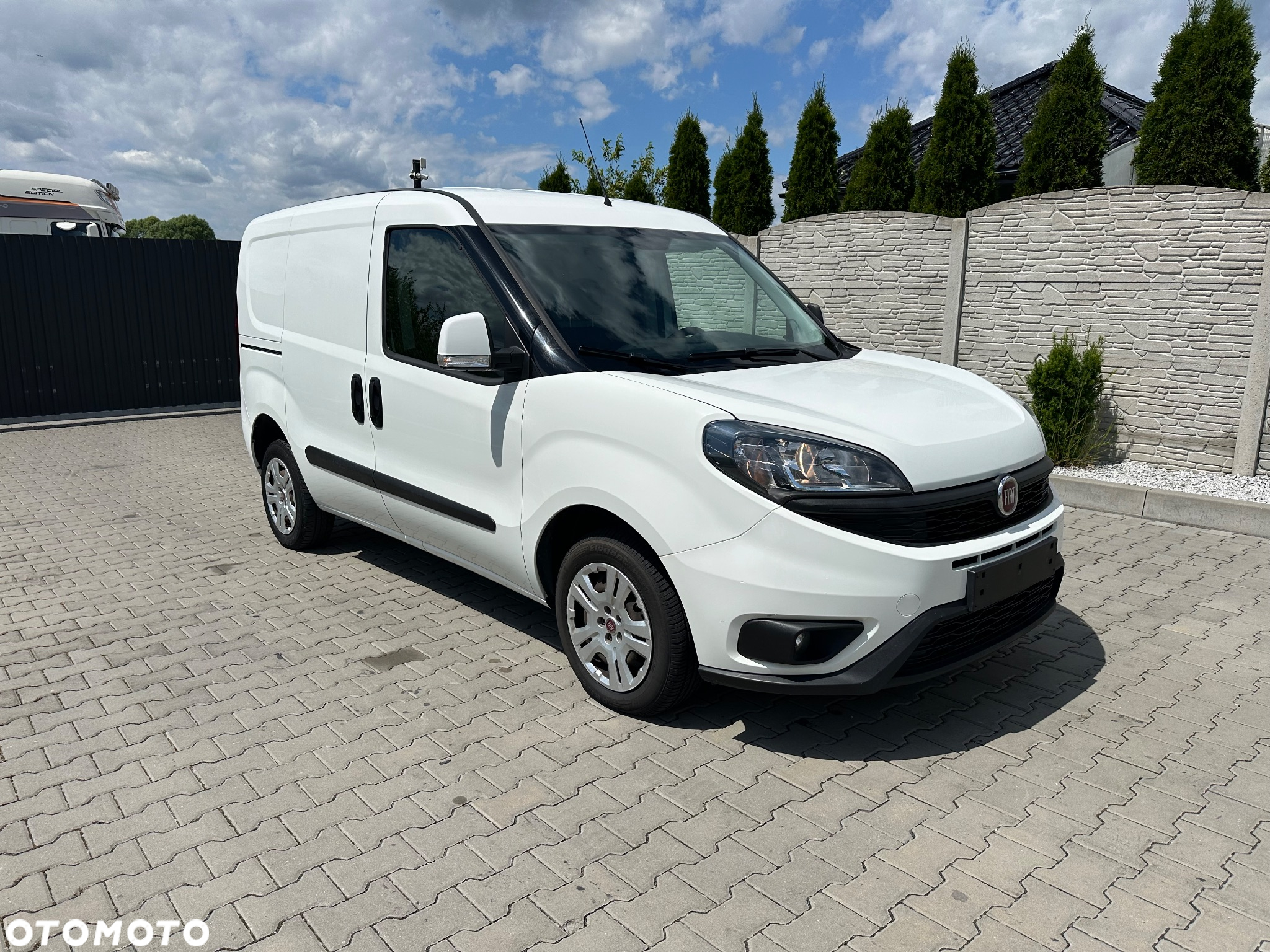 Fiat DOBLO 1.6  105 KM klima Navi - 3