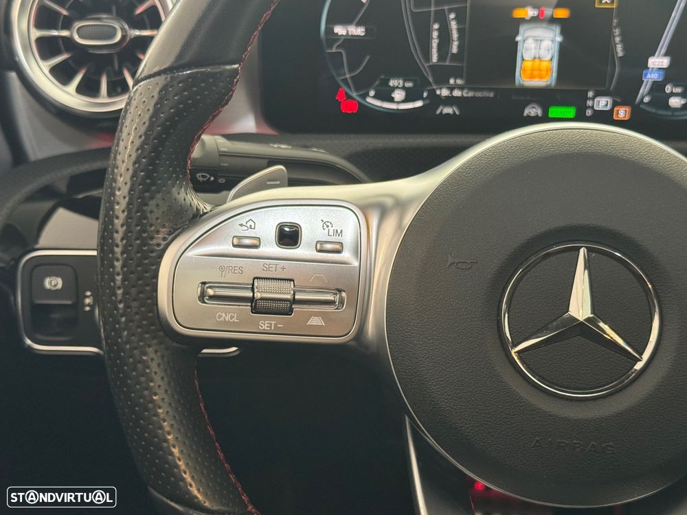 Mercedes-Benz A 250 e AMG Line - 14