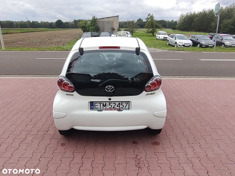 Toyota Aygo Cool - 12