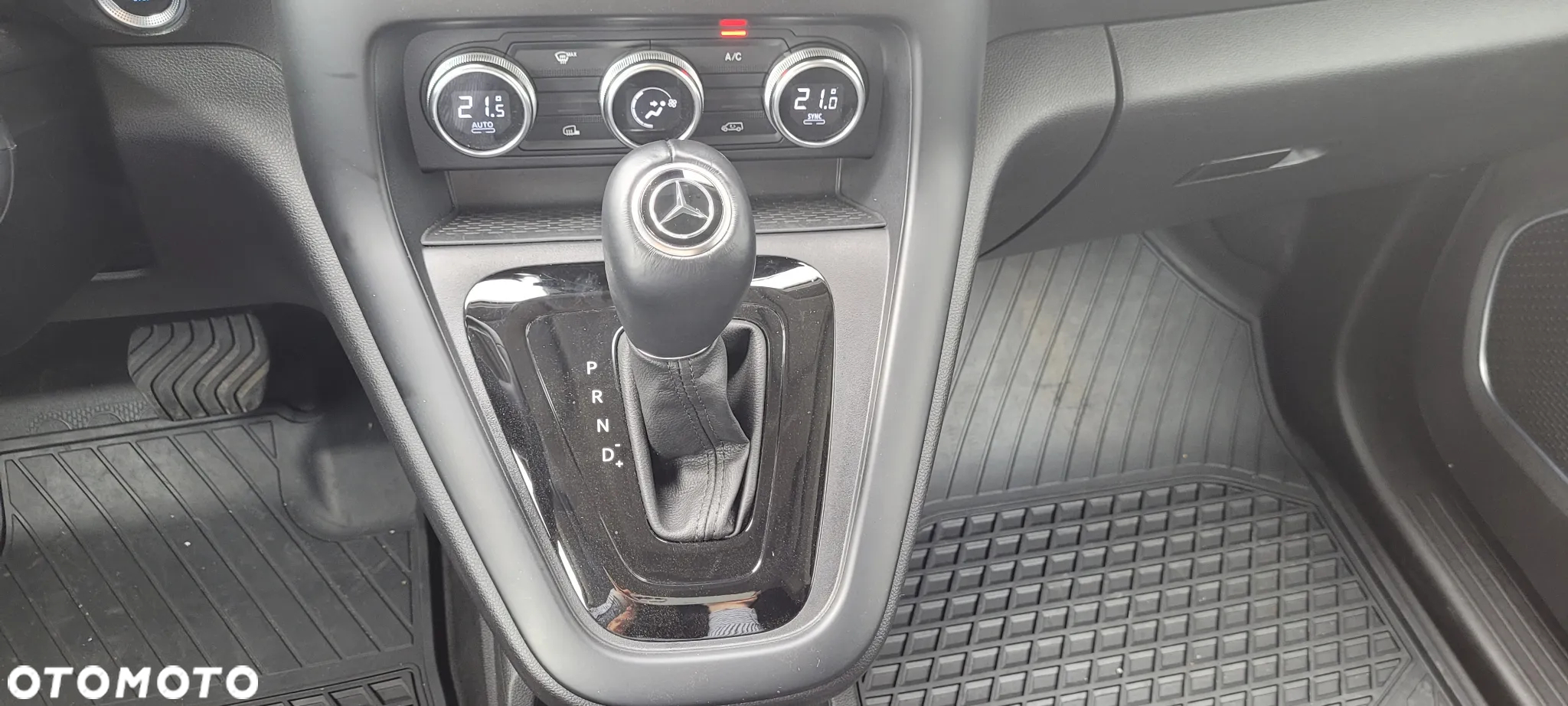 Mercedes-Benz eCITAN furgon - 22