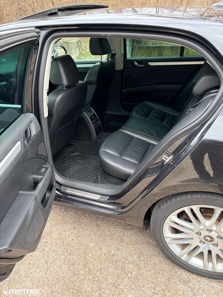 Skoda Superb 2.0 TDI Ambition DSG - 21