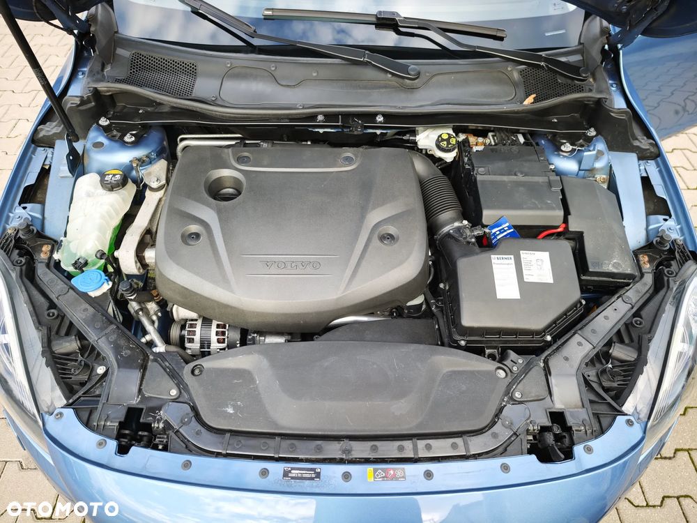 Volvo V40 D2 Linje You - 31