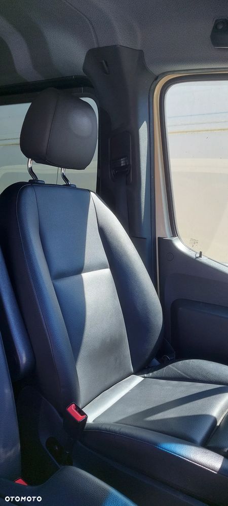Mercedes-Benz Sprinter Standard HA 9G-TRONIC PRO - 16