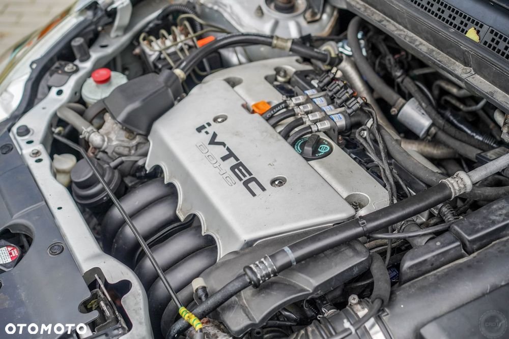 Honda Stream 2.0i ES - 10
