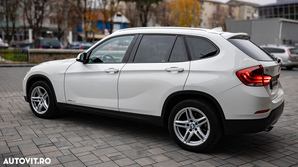 BMW X1 xDrive18d xLine - 26