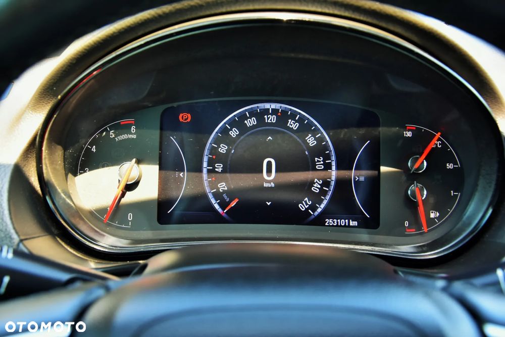 Opel Insignia 2.0 CDTI ecoFLEX Start/Stop Business Innovation - 30