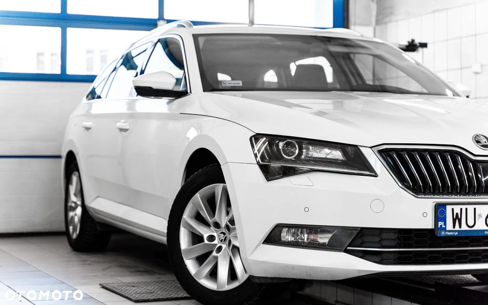 Skoda Superb 1.5 TSI ACT Ambition DSG - 11