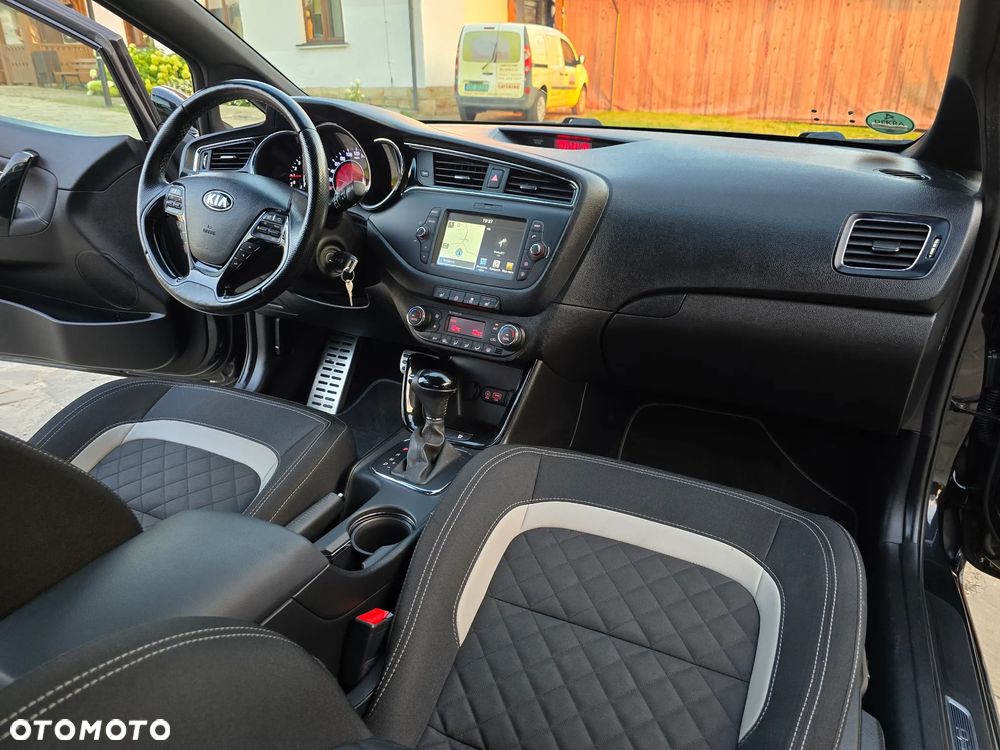 Kia Ceed 1.6 CRDi DCT GT Line - 15