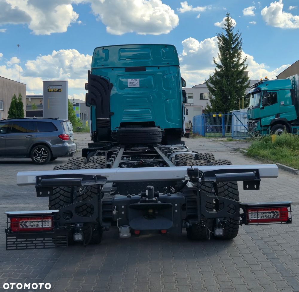 Renault Truck LEŚNIK C P6X4 13L E6 - 4